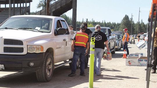 Hundreds at free food drive-thru