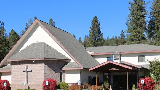 Lutheran Church celebrates 100 years in Newport