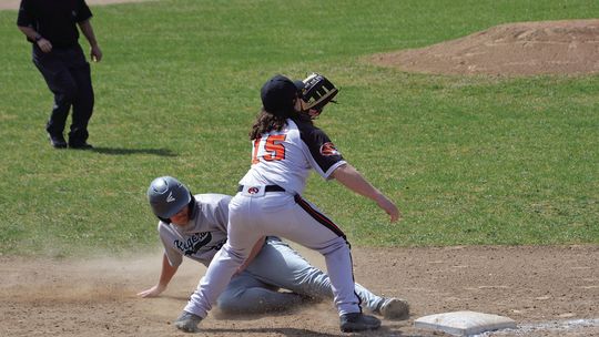 Rangers sweep Republic