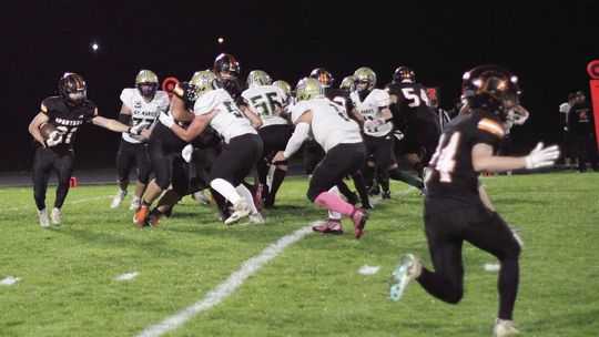 Spartans hold on for 16-15 win