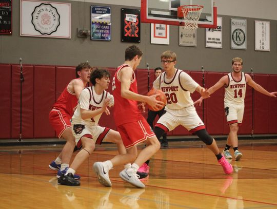 Grizzly offense falls short