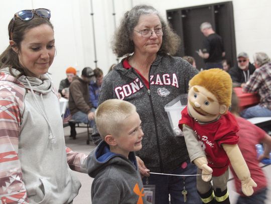 Idaho Hill students celebrate Spring Fling