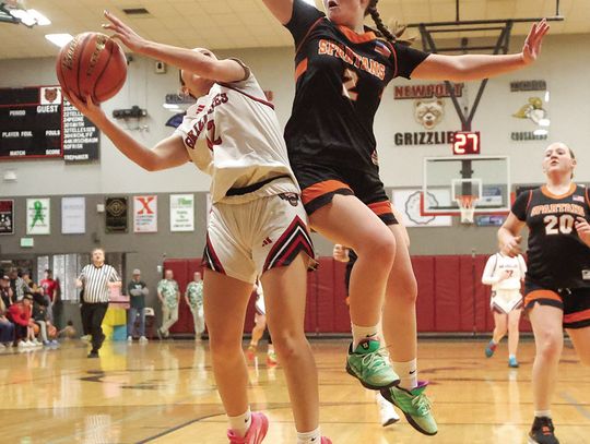 Lady Spartans slay Grizzlies