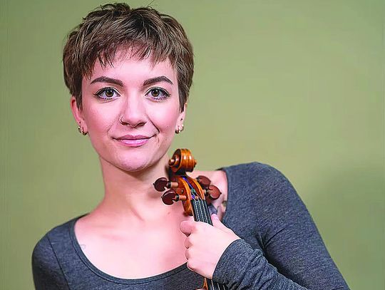 Local violinist plays for Broadway