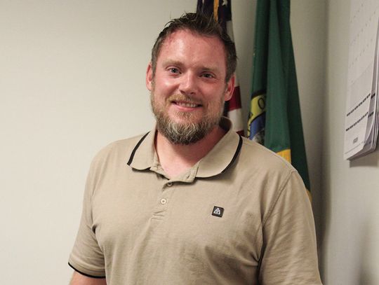 Longly resigns from Newport City Council
