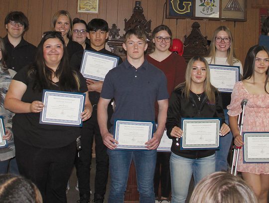 Newport Masonic Lodge presents Junior Achievement Awards