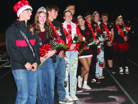 Newport royalty reigns
