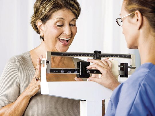 Safe ways seniors can lose weight