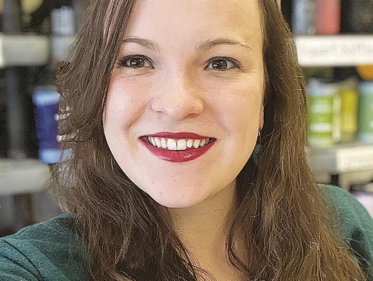 Seniors, apply for that art scholarship