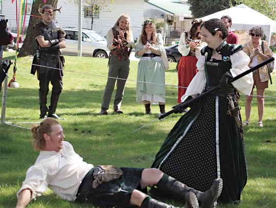 Swordfights strike a blow at the Renaissance Fair