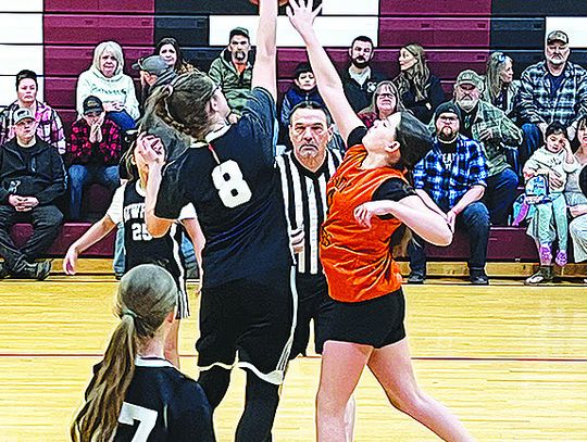 Tournament fills Newport gyms