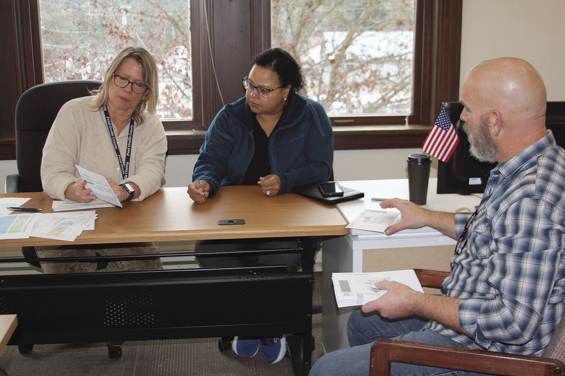 Cusick council race tied