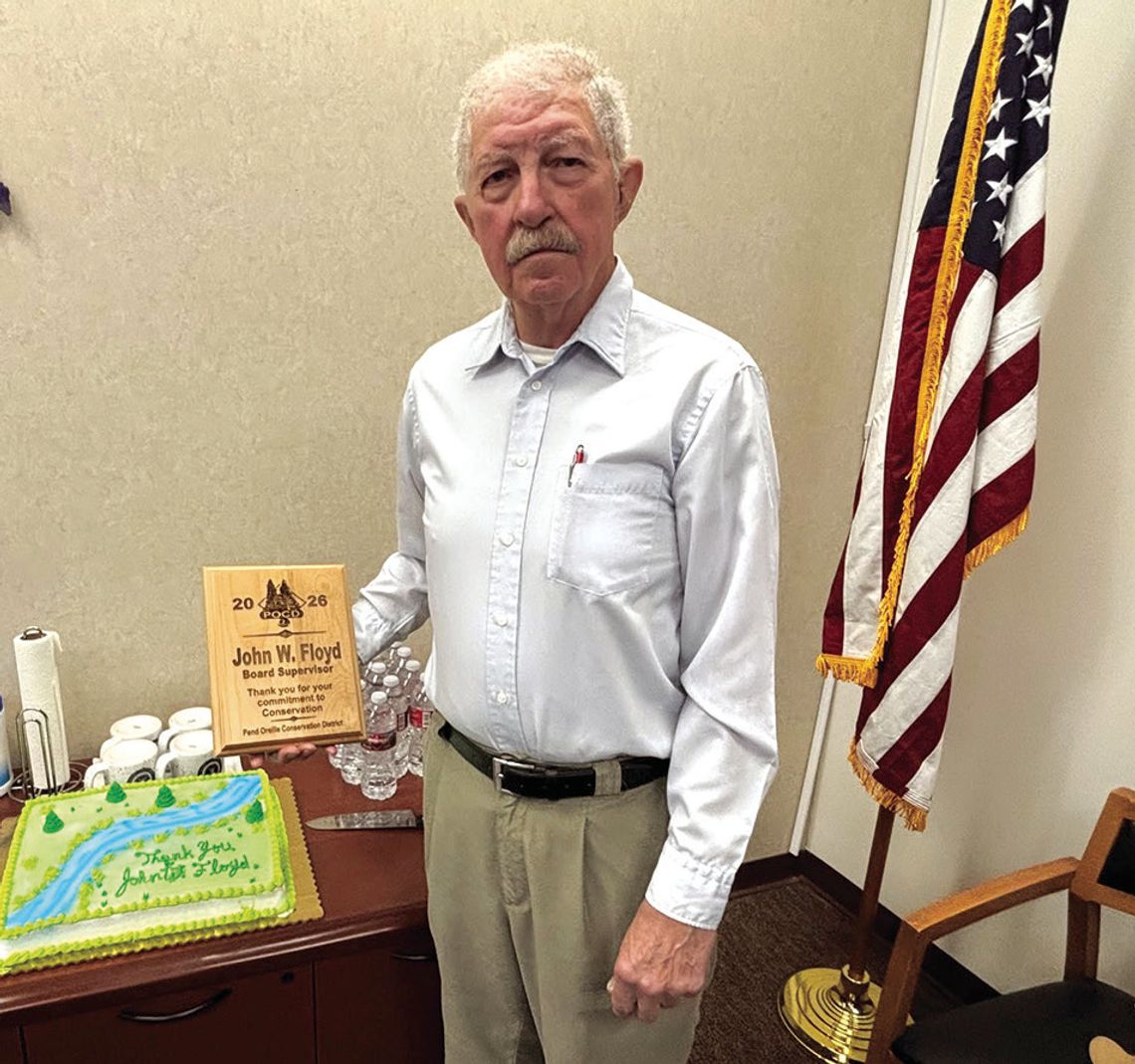 Floyd retires from conservation district