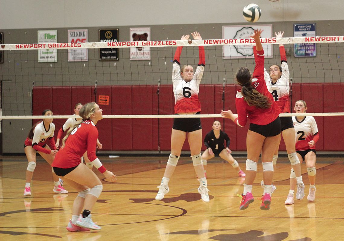Newport volleyball wins after two losses Newport volleyball wins after two losses