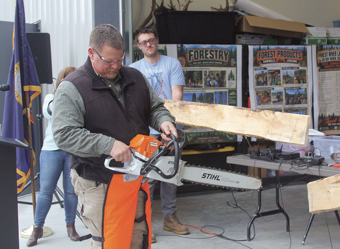 Priest River forestry teacher turns vision into new student shop Priest River forestry teacher turns vision into new student shop