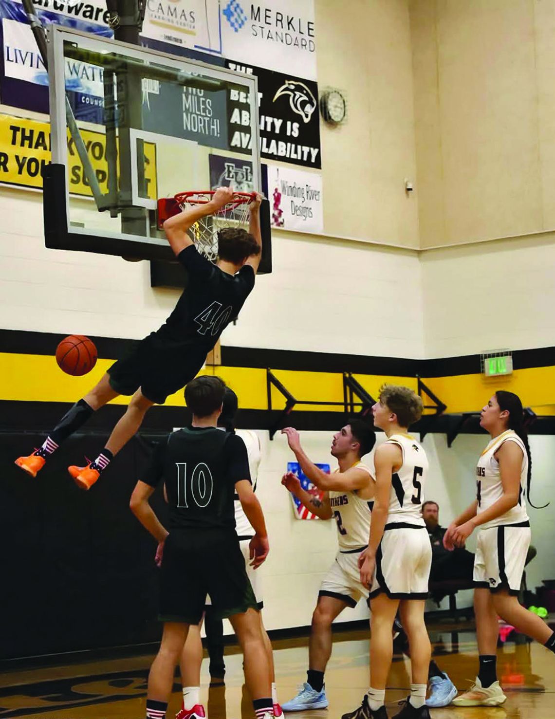 Selkirk boys get narrow win at Cusick Selkirk boys get narrow win at Cusick